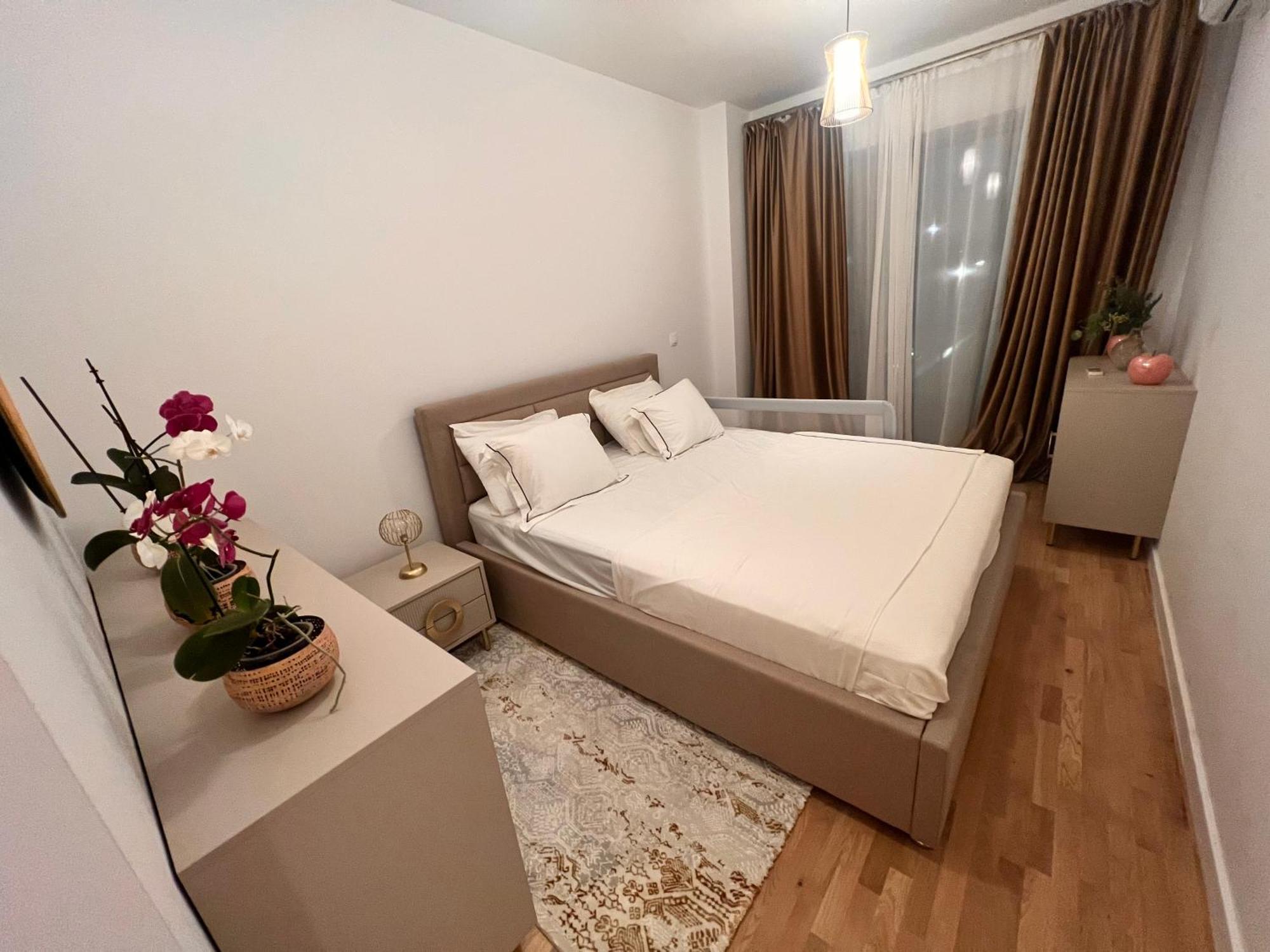 Cosy Stay Bukarest Eksteriør billede