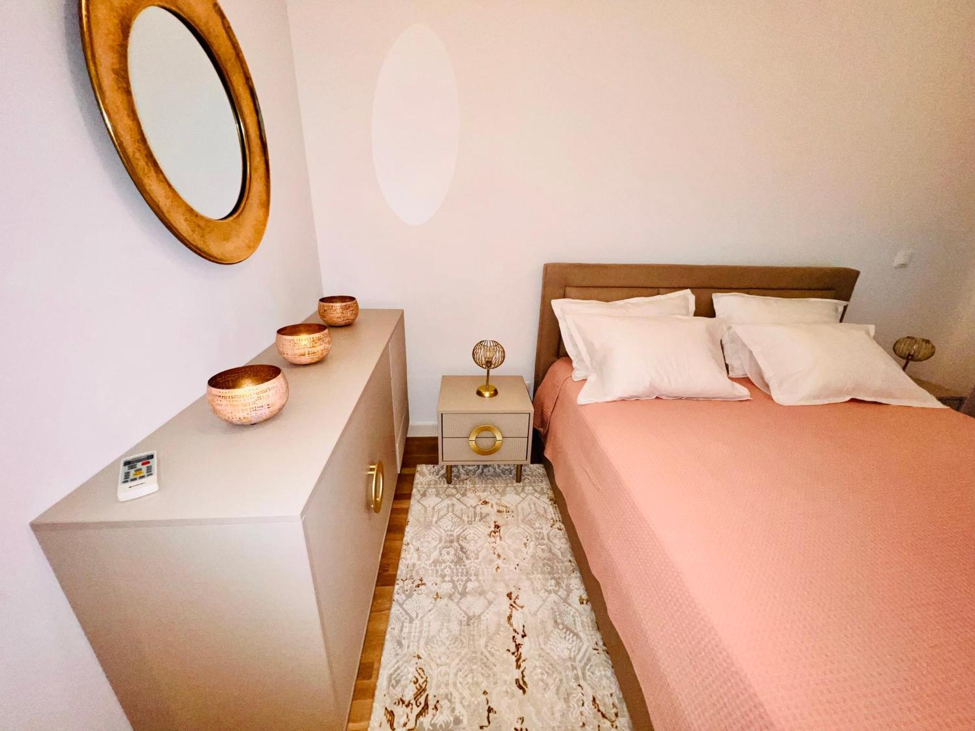 Cosy Stay Bukarest Eksteriør billede